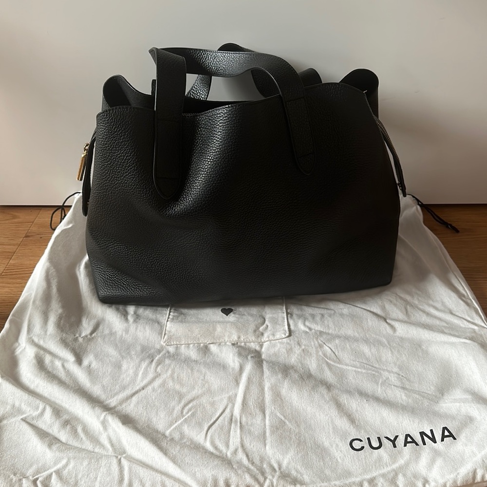 NWOT Cuyana Leather Tote Bag